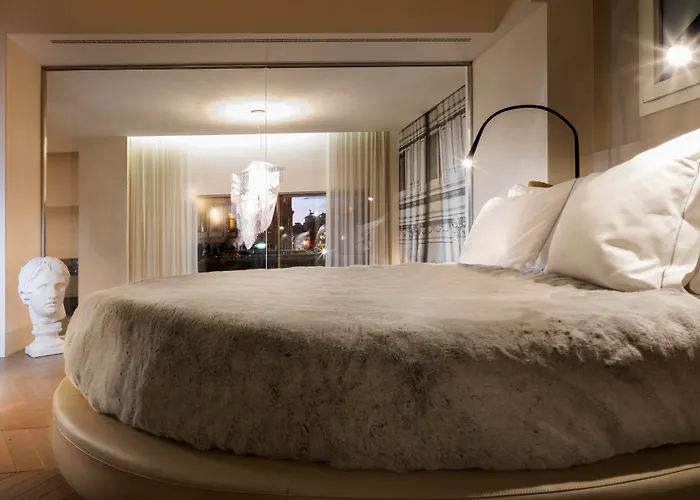 Palazzo Manfredi - Small Luxury Of The World Otel Roma