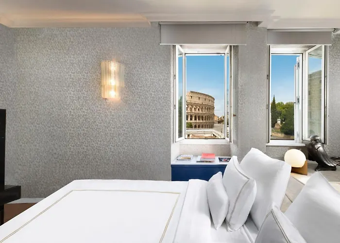 Palazzo Manfredi - Small Luxury Of The World Otel Roma