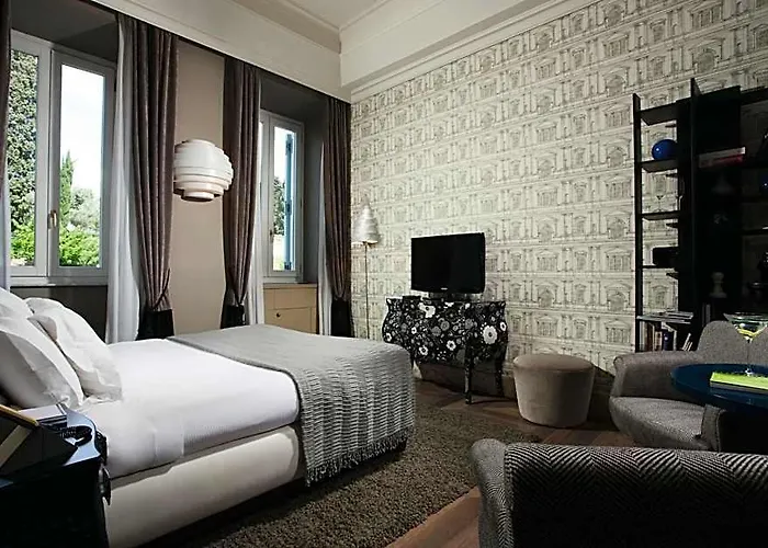 Palazzo Manfredi - Small Luxury Of The World Hotel